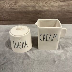Rae Dunn sugar and cream set